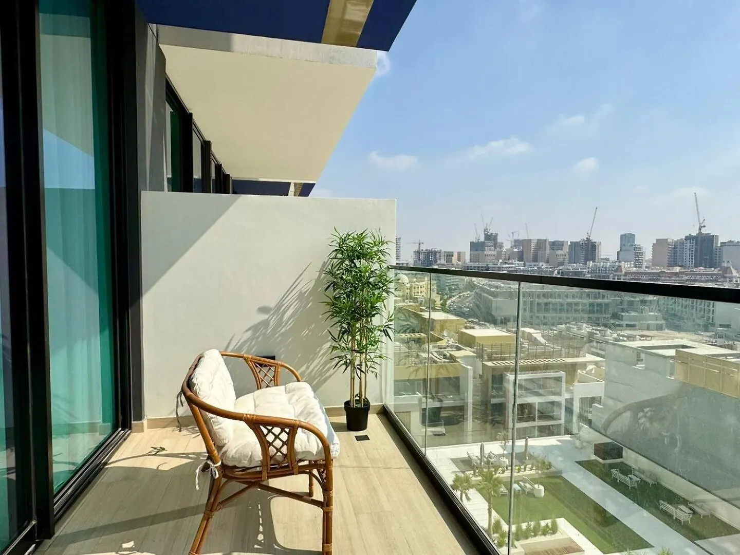 Trendy One Bedroom Apartment Dubai United Arab Emirates