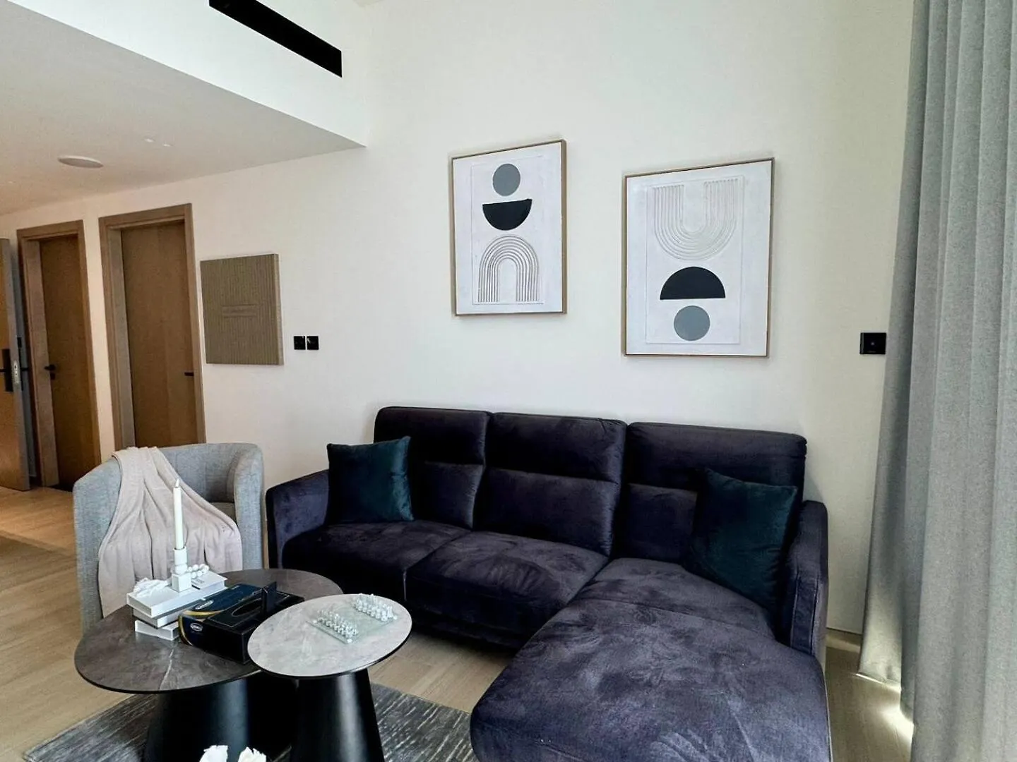 Trendy One Bedroom Apartment Dubai United Arab Emirates