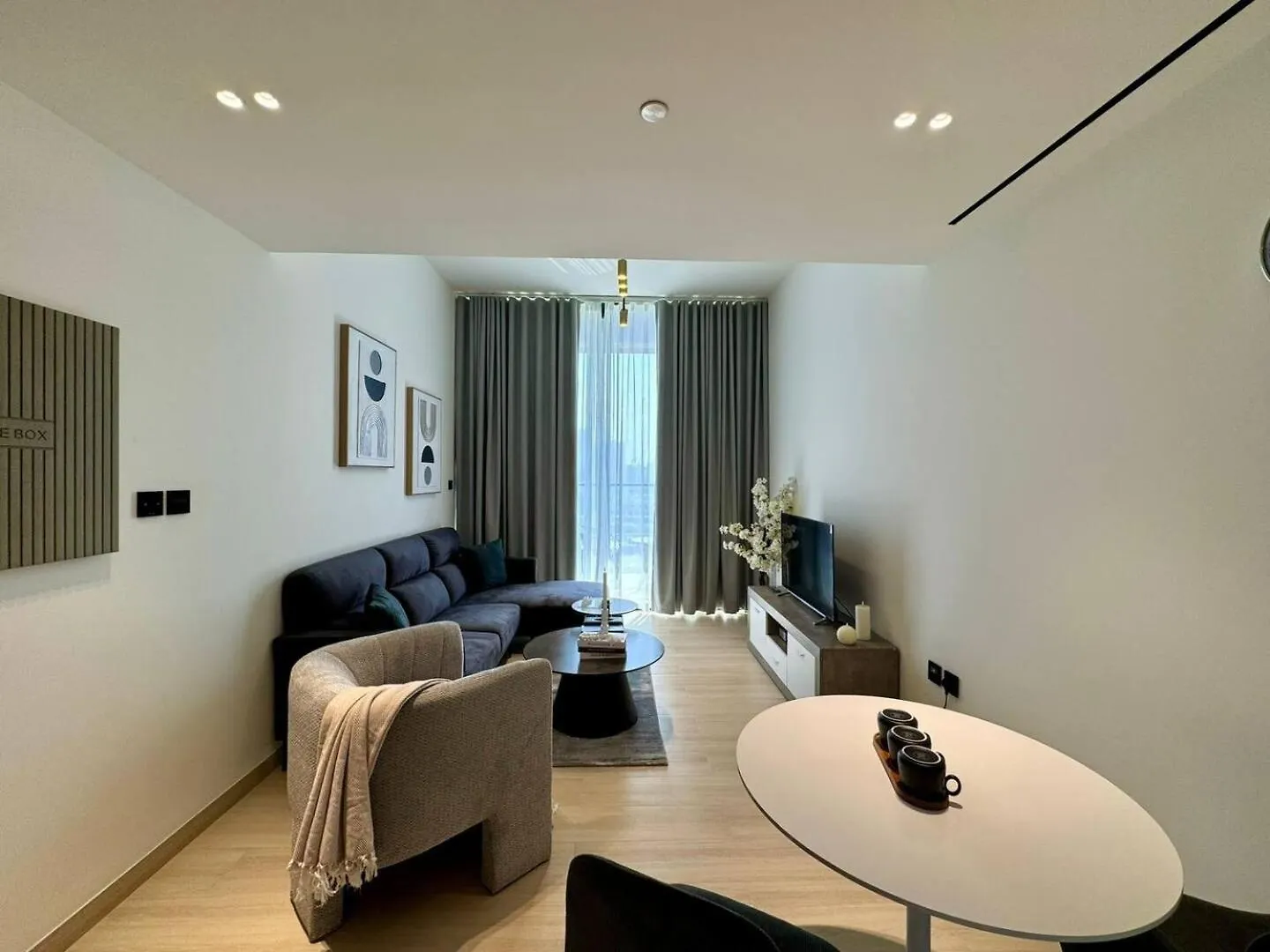 Trendy One Bedroom Apartment Dubai